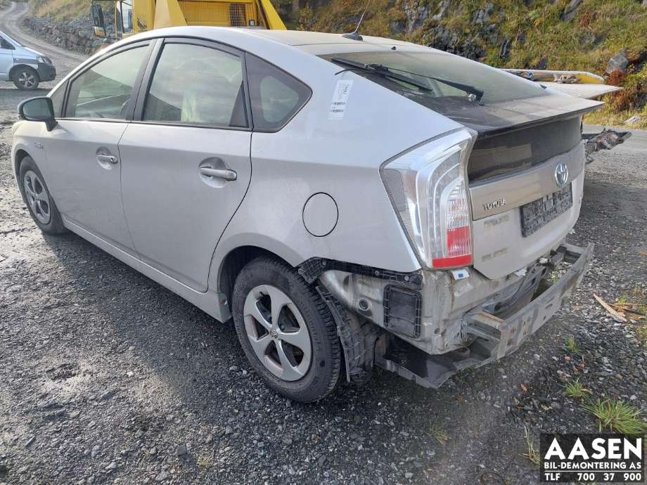 Toyota Prius 2009-2016 (Type III) (COMBI) (COMBI), Motorkode: 2ZR-FXE, Girkassekode: 