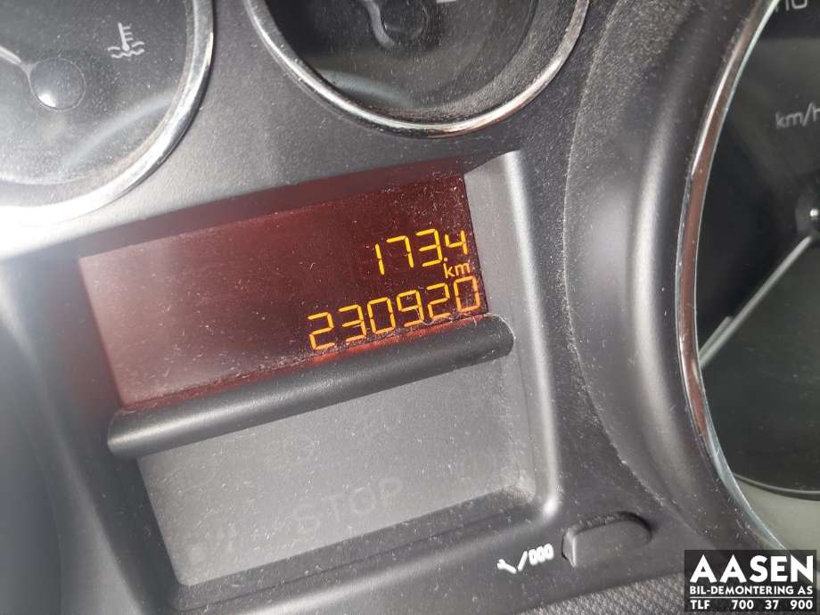 Peugeot 308 2011-2013 (Type I, Fase 2) , Motorkode: 9H06, Girkassekode: 