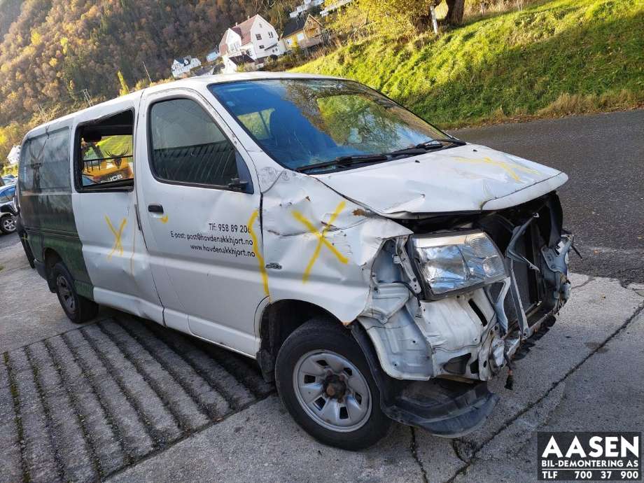 Toyota Hiace 2007-2012 (Fase 3) , Motorkode: 2KD-FTV, Girkassekode: 