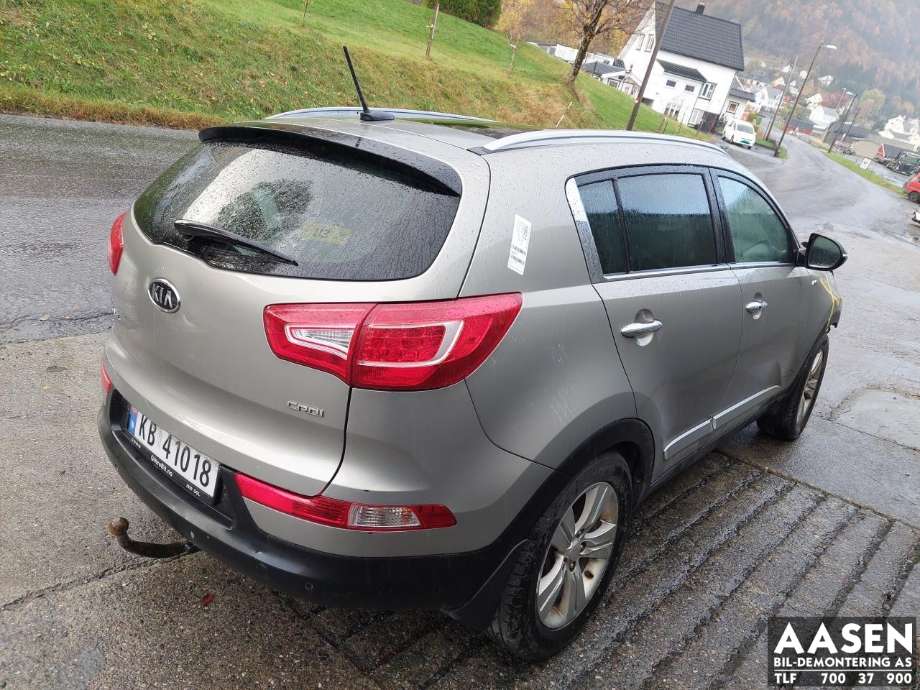 Kia Sportage 2010-2016 (Type III) , Motorkode: D4HA, Girkassekode: 