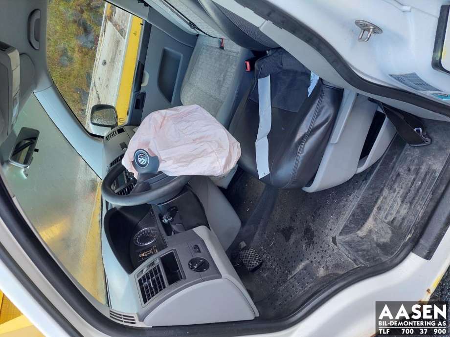VW Transporter / Caravelle 2009-2015 (Fase 2) (T5) (T5), Motorkode: CAAC, Girkassekode: NZQ