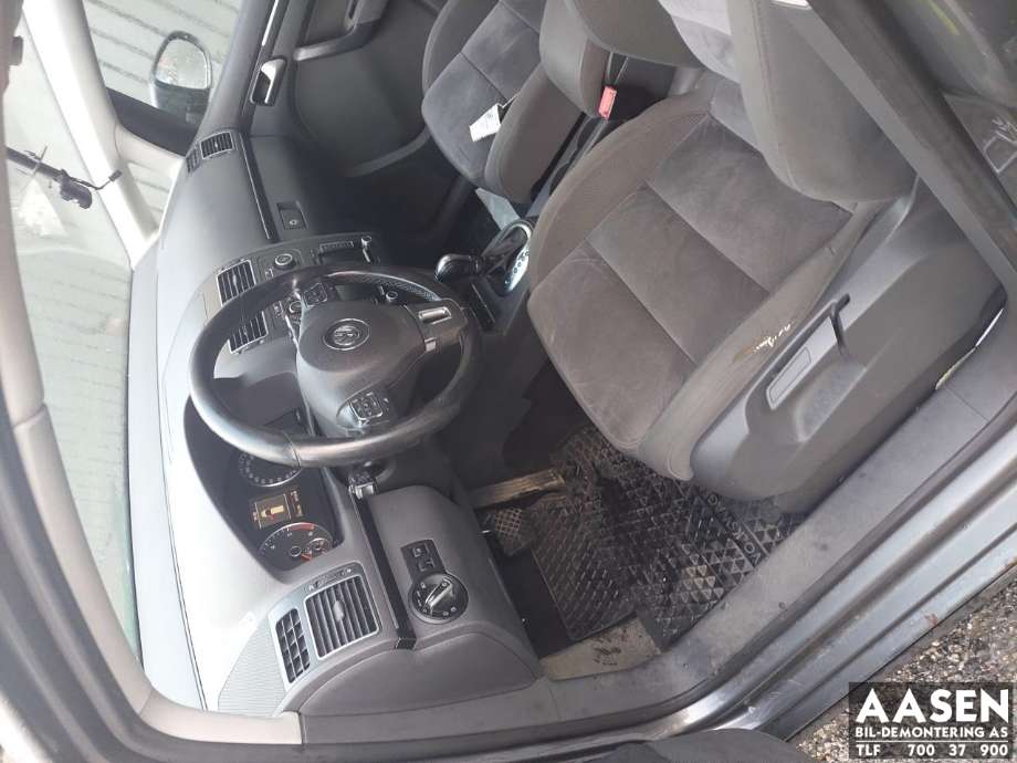 VW Touran 2010-2015 (Type I, Fase 3) , Motorkode: CAYC, Girkassekode: NQE