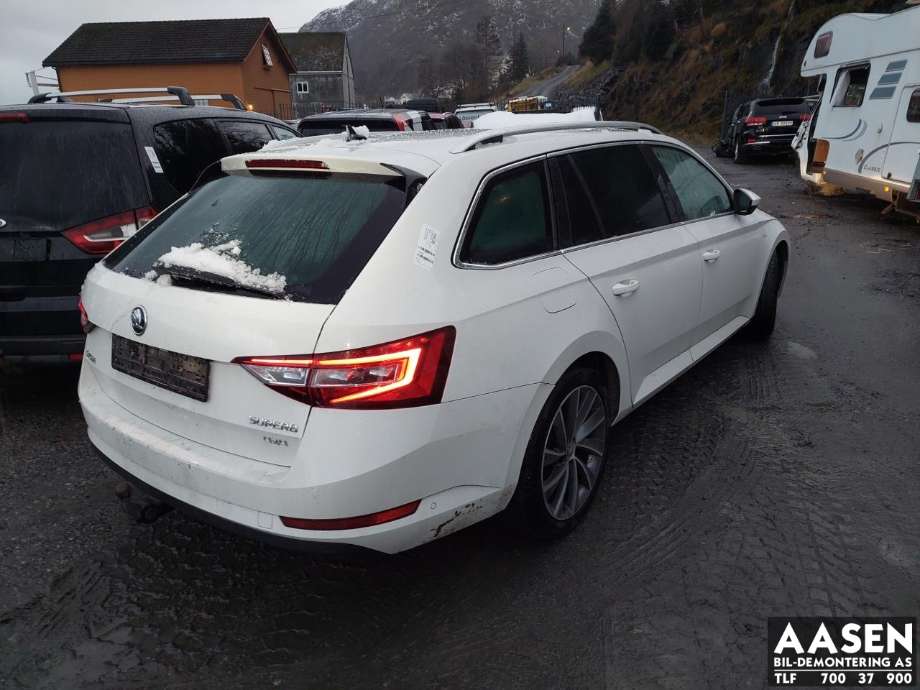 Škoda Superb 2015-->> (Type III) , Motorkode: DFCA, Girkassekode: SFV