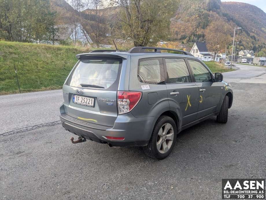 Subaru Forester 2008-2013 (Type III) , Motorkode: EE20, Girkassekode: 