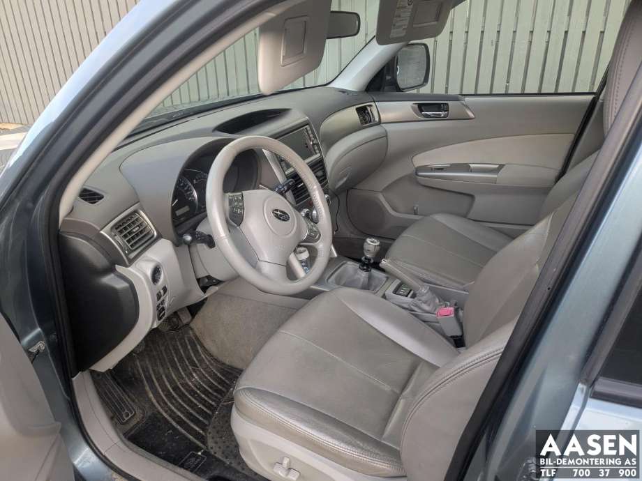 Subaru Forester 2008-2013 (Type III) , Motorkode: EE20, Girkassekode: 