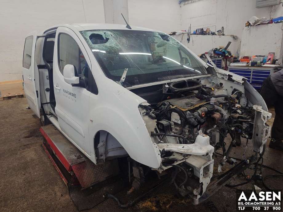 Citroën Berlingo 2015-2019 (Type II, Fase 2) , Motorkode: BHY, Girkassekode: 