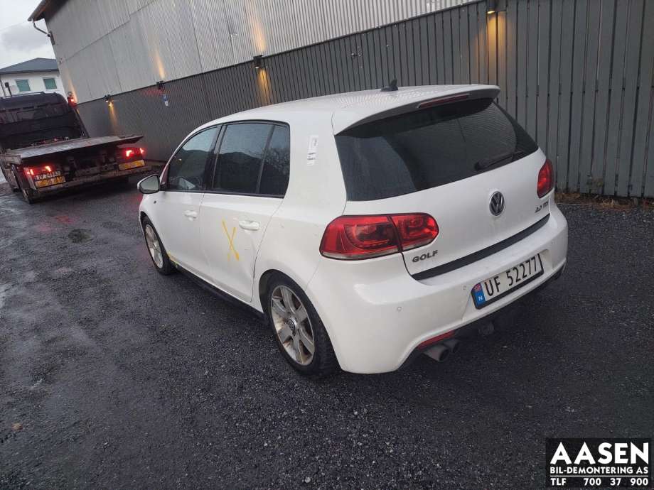 VW Golf VI 2008-2012 , Motorkode: CFFB, Girkassekode: NJK