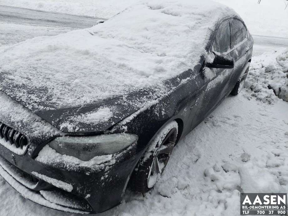 BMW 5-Serie 2010-2017 (F10/F11) (F10/F11), Motorkode: N57D30U0, Girkassekode: GA8HP45Z