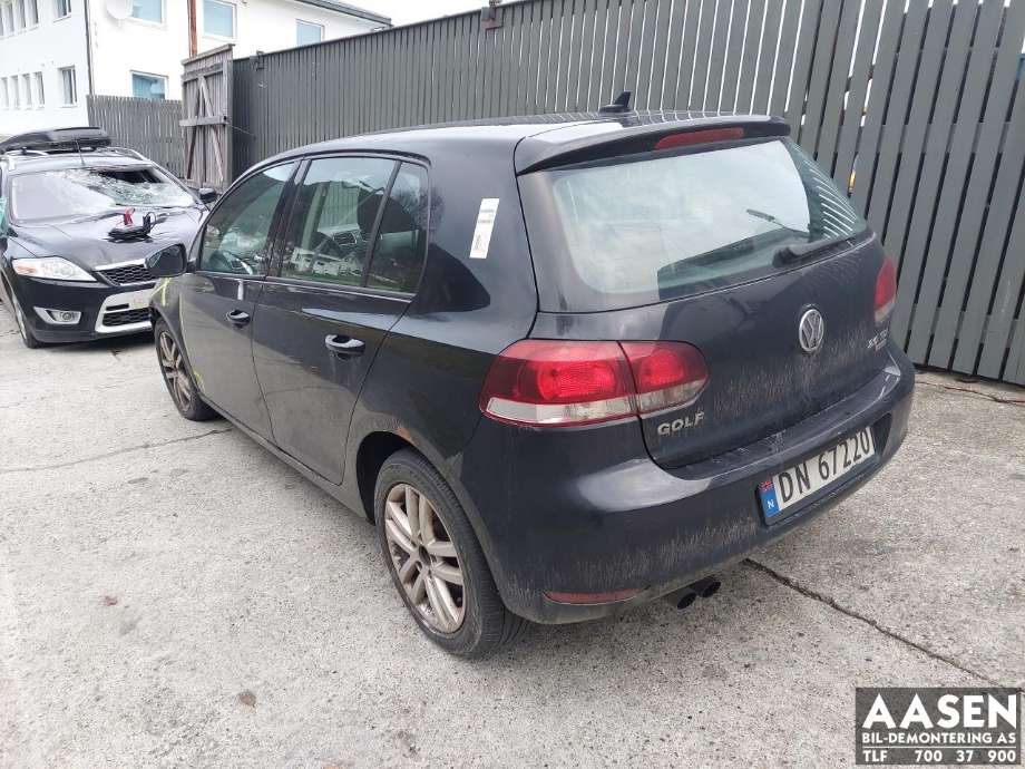 VW Golf VI 2008-2012 , Motorkode: CFFB, Girkassekode: LNM