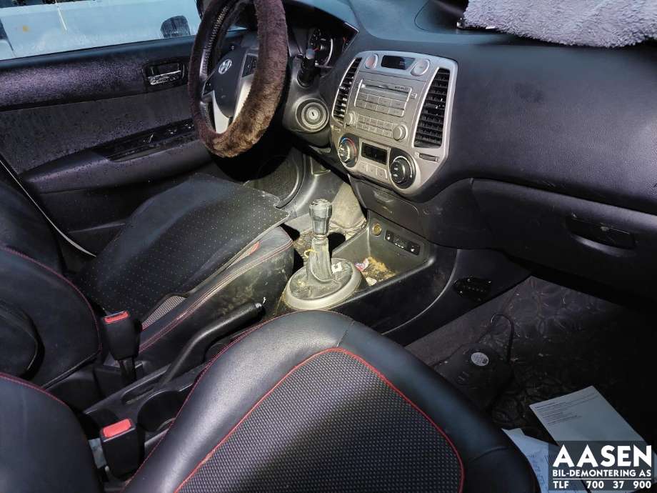 Hyundai i20 2009-2014 (Type I) , Motorkode: G4LA, Girkassekode: 