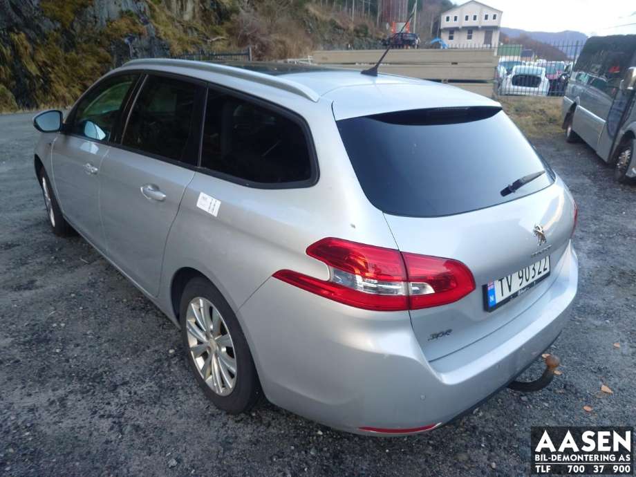 Peugeot 308 2013-2021 (Type II) delebil , Motorkode: HNZ, Girkassekode: 