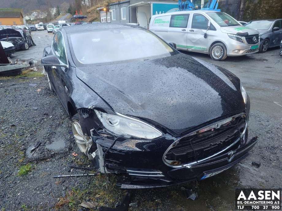 Tesla Model S 2013-2016 (Fase 1) , Motorkode: L1S, Girkassekode: 