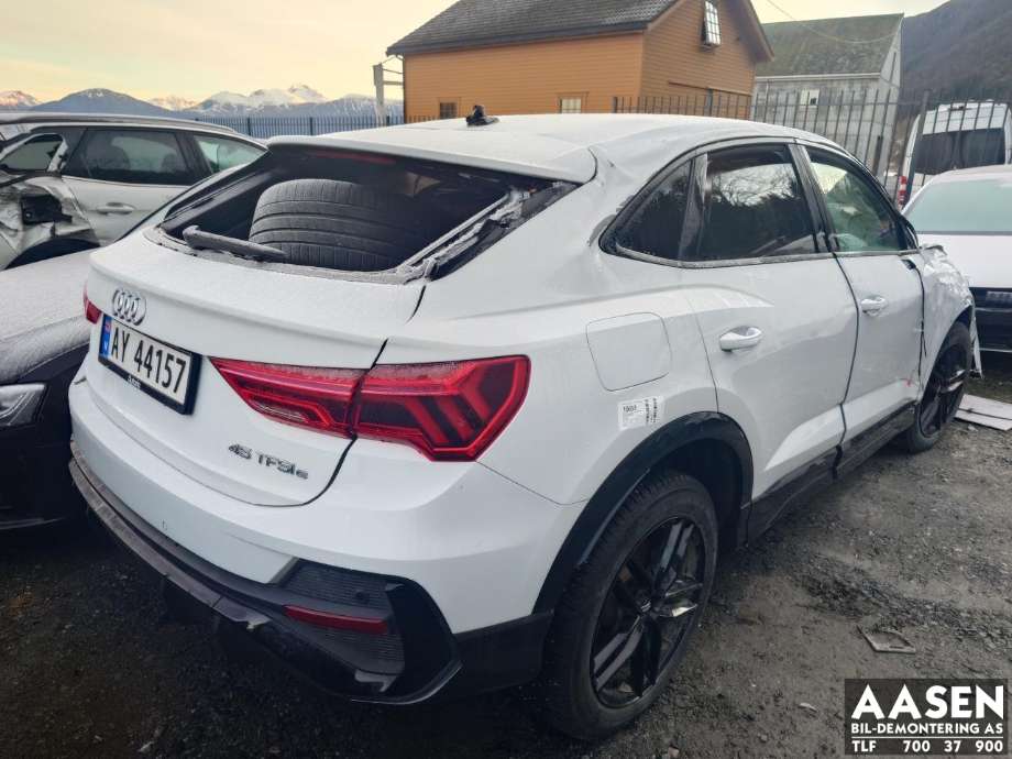Audi Q3 2019-->> (Type II) , Motorkode: DGEA, Girkassekode: UCY