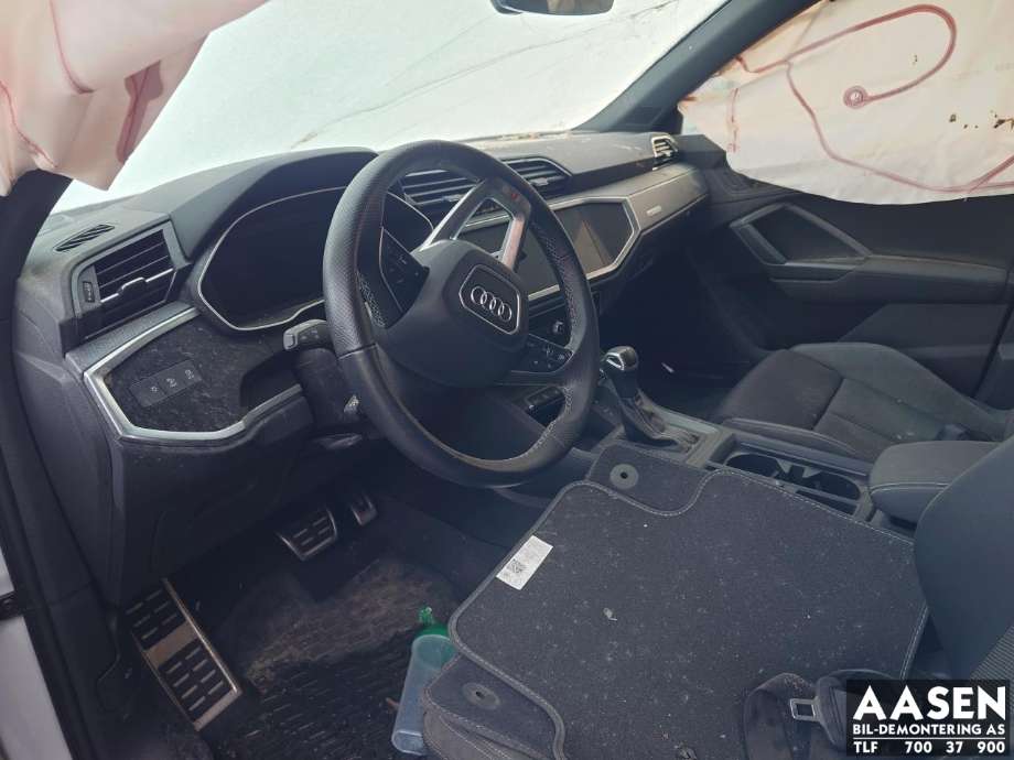 Audi Q3 2019-->> (Type II) , Motorkode: DGEA, Girkassekode: UCY