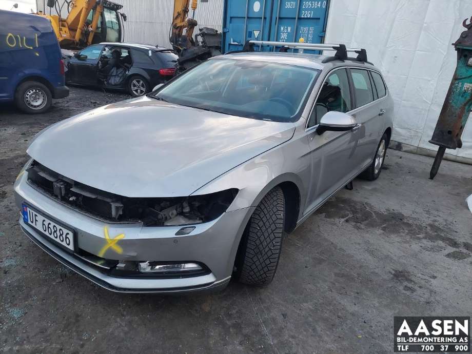 VW Passat 2015-2019 (Fase 1) (B8) (B8), Motorkode: DCXA, Girkassekode: PHG
