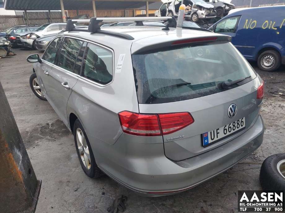 VW Passat 2015-2019 (Fase 1) (B8) (B8), Motorkode: DCXA, Girkassekode: PHG