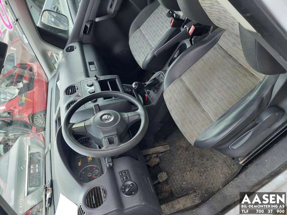 VW Caddy 2010-2015 (Type III, Fase 2) , Motorkode: CAY, Girkassekode: 