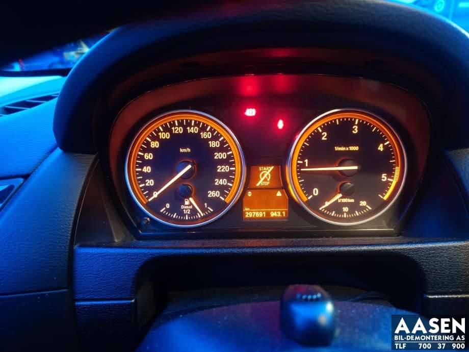 BMW X1 2009-2015 (E84) (E84), Motorkode: N47D20C, Girkassekode: 