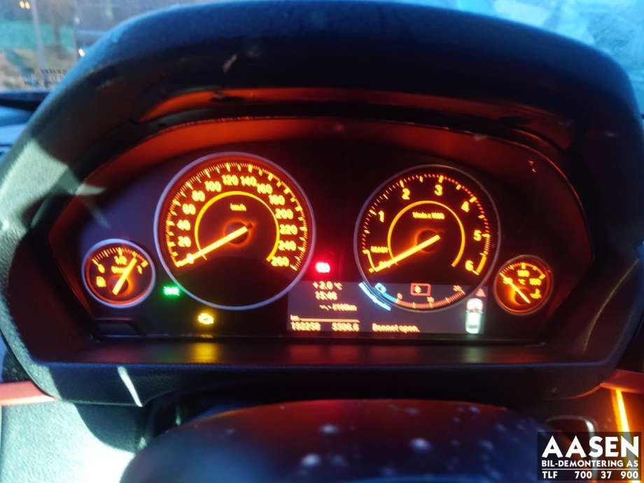 BMW 3-Serie 2012-2018 (F30/F31/F34) (F30/F31/F34), Motorkode: 11 00 2 220 831, Girkassekode: GS6-17DG