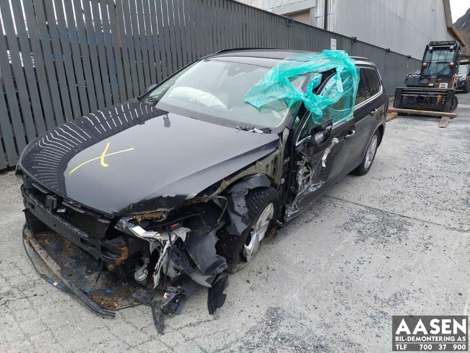 VW Passat 2015-2019 (Fase 1) (B8) (B8), Motorkode: CZCA, Girkassekode: SMP