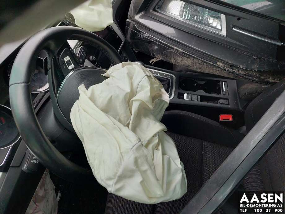 VW Passat 2015-2019 (Fase 1) (B8) (B8), Motorkode: CZCA, Girkassekode: SMP