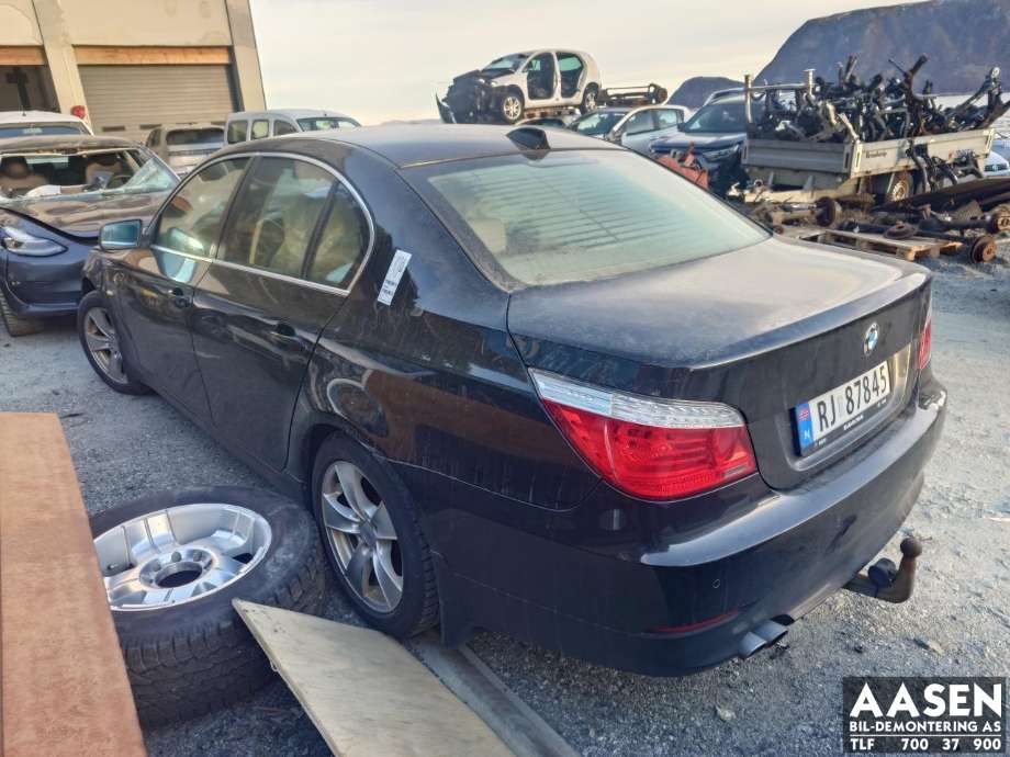 BMW 5-Serie 2003-2010 (E60/E61) (E60/E61), Motorkode: 306D3, Girkassekode: 