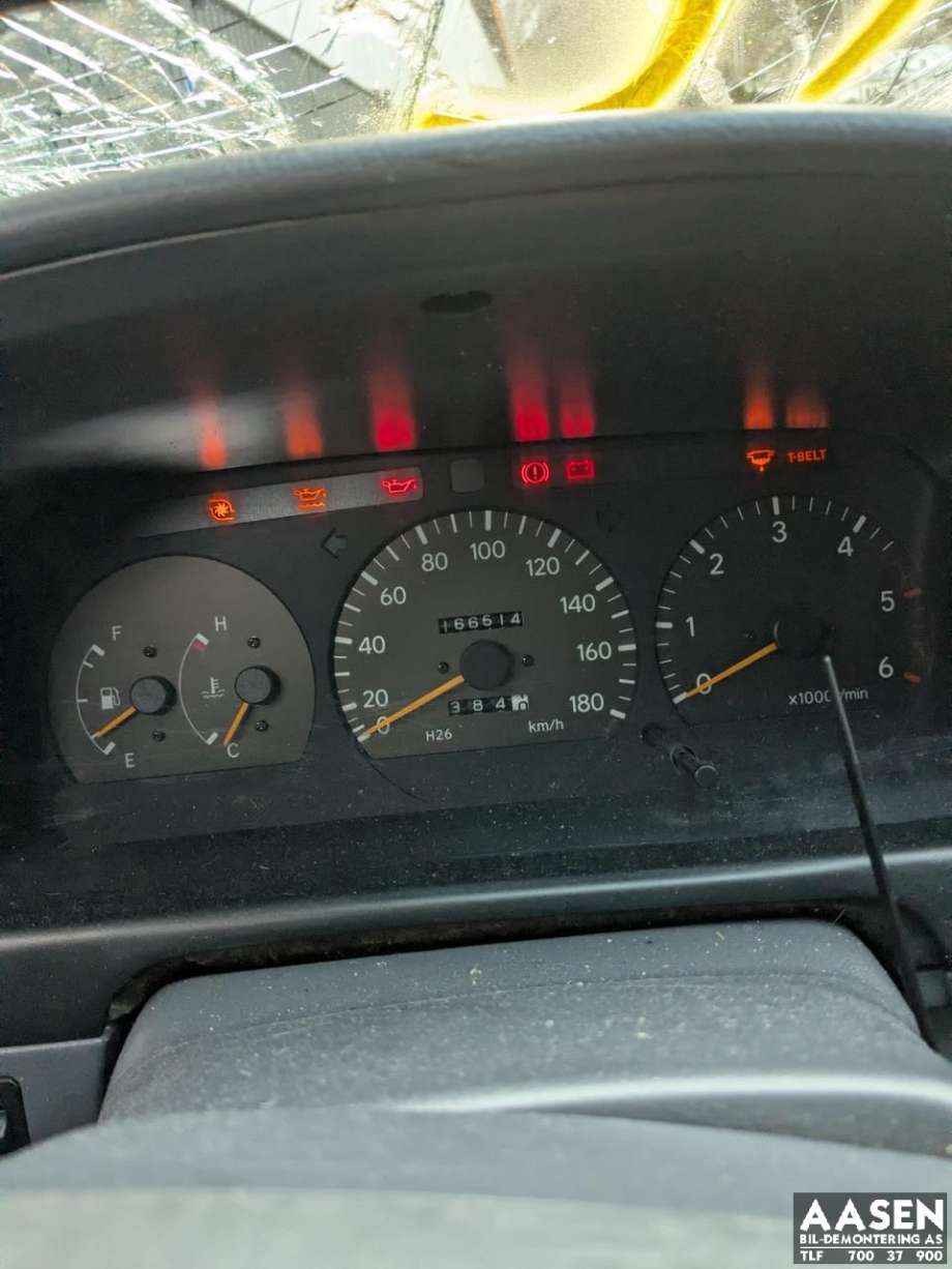 Toyota Hiace 1996-2001 (Fase 1) , Motorkode: 2L-T, Girkassekode: 