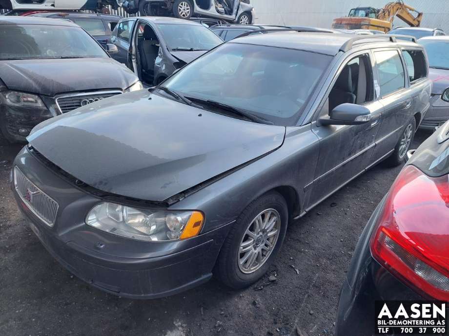 Volvo V70 2005-2007 (Type II, Fase 2) , Motorkode: D5244T(5), Girkassekode: 30751345