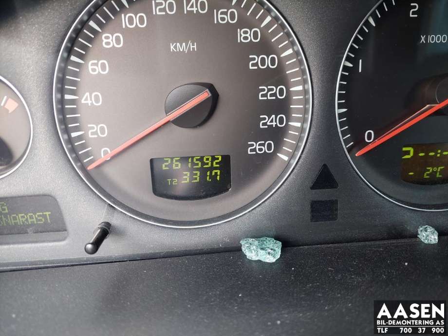 Volvo V70 2005-2007 (Type II, Fase 2) , Motorkode: D5244T(5), Girkassekode: 30751345