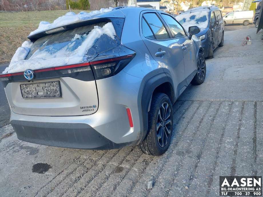Toyota Yaris Cross (SUV) 2021-->> , Motorkode: M15A-FXE|1NM|1MM, Girkassekode: 