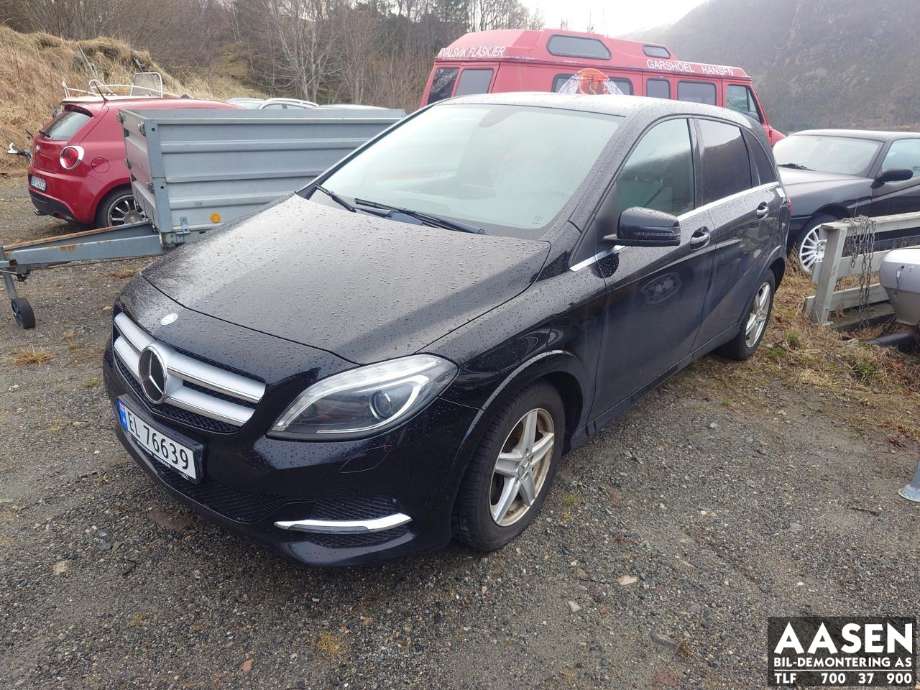 Mercedes B-Klasse, electric drive, 2014-2018 (W242) (W242) delebil , Motorkode: EM0004