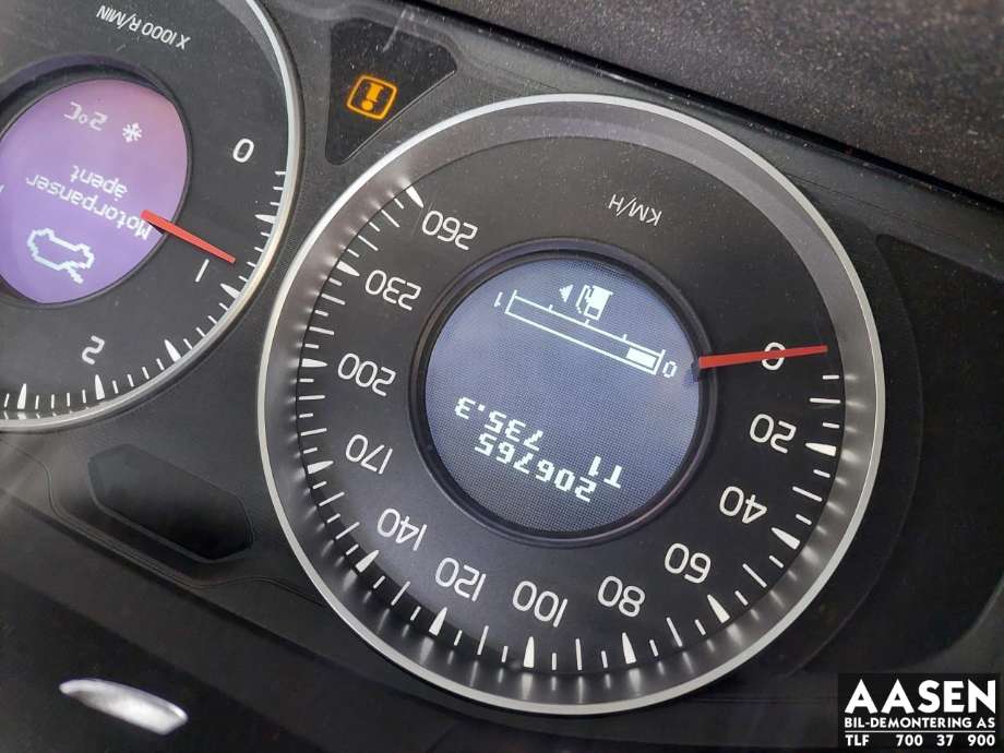 Volvo V60 2010-2013 (Type I, Fase 1) , Motorkode: D4162T, Girkassekode: 