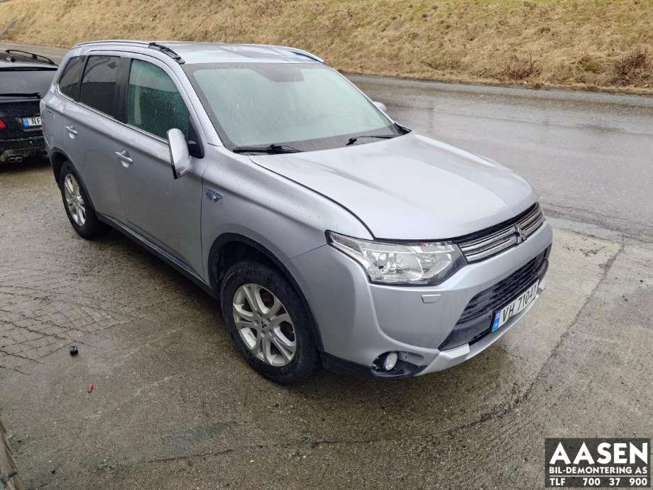 Mitsubishi Outlander 2012-2015 (Type III, Fase 1) , Motorkode: 4B11|S61, Girkassekode: 