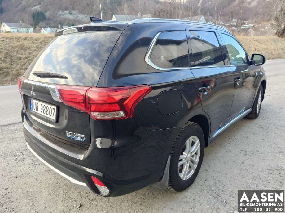 Mitsubishi Outlander 2015-->> (Type III, Fase 2) , Motorkode: 4B11|S61|Y61, Girkassekode: 