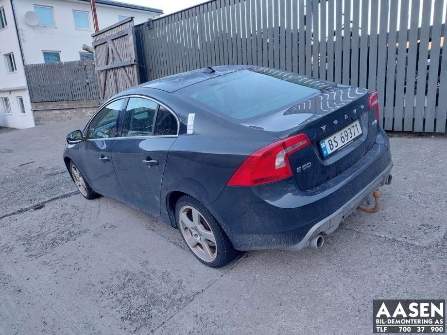 Volvo S60 2010-2014 (Type II, Fase 1) delebil , Motorkode: D4162T, Girkassekode: 