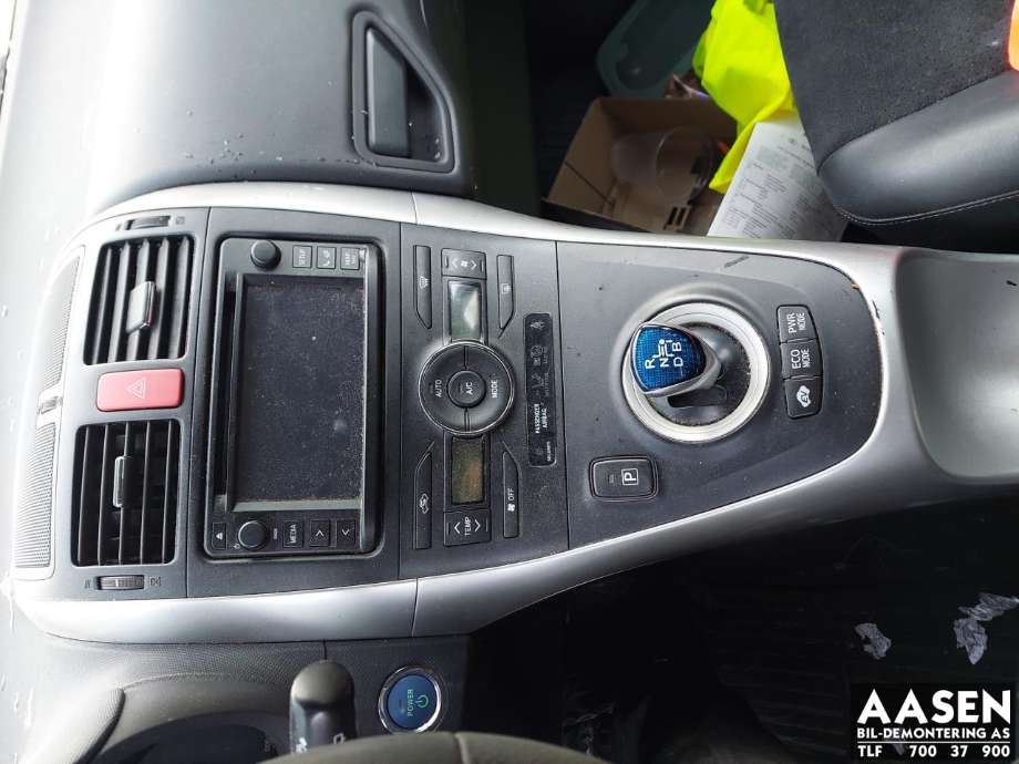 Toyota Auris 2010-2012 (Type I, Fase 2) , Motorkode: 2ZR-FXE, Girkassekode: 