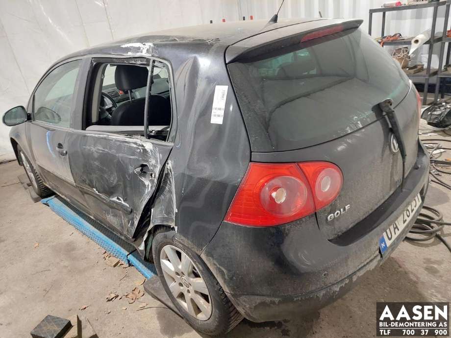 VW Golf V, Combi 2003-2008 , Motorkode: BLS, Girkassekode: 