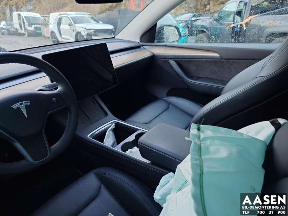 Tesla Model Y 2021-2024 (Type I) , Motorkode: 3D3|3D7, Girkassekode: 