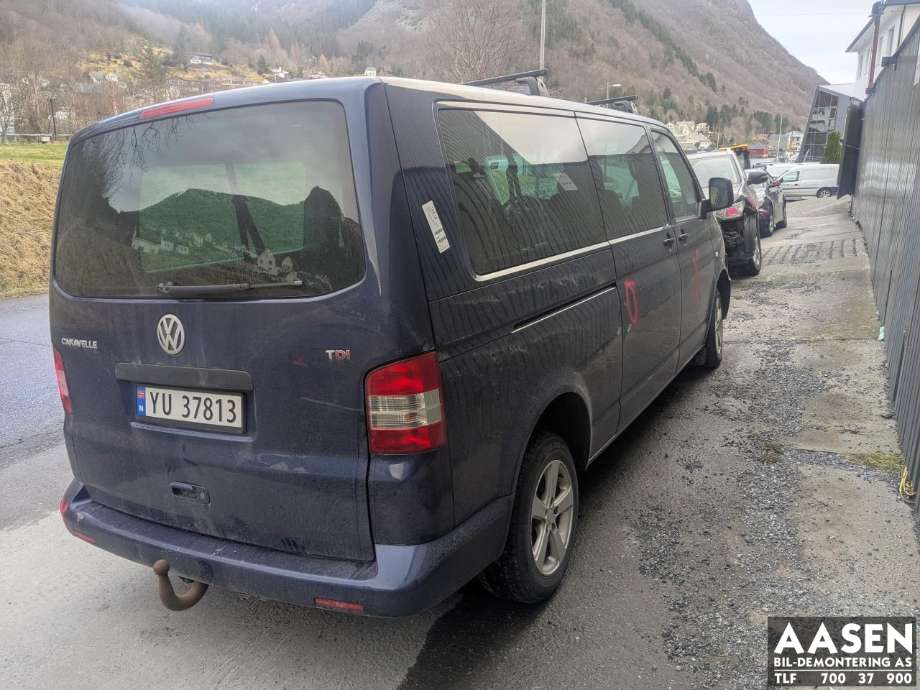VW Transporter / Caravelle 2003-2009 (Fase 1) (T5) (T5), Motorkode: AXD, Girkassekode: JFS