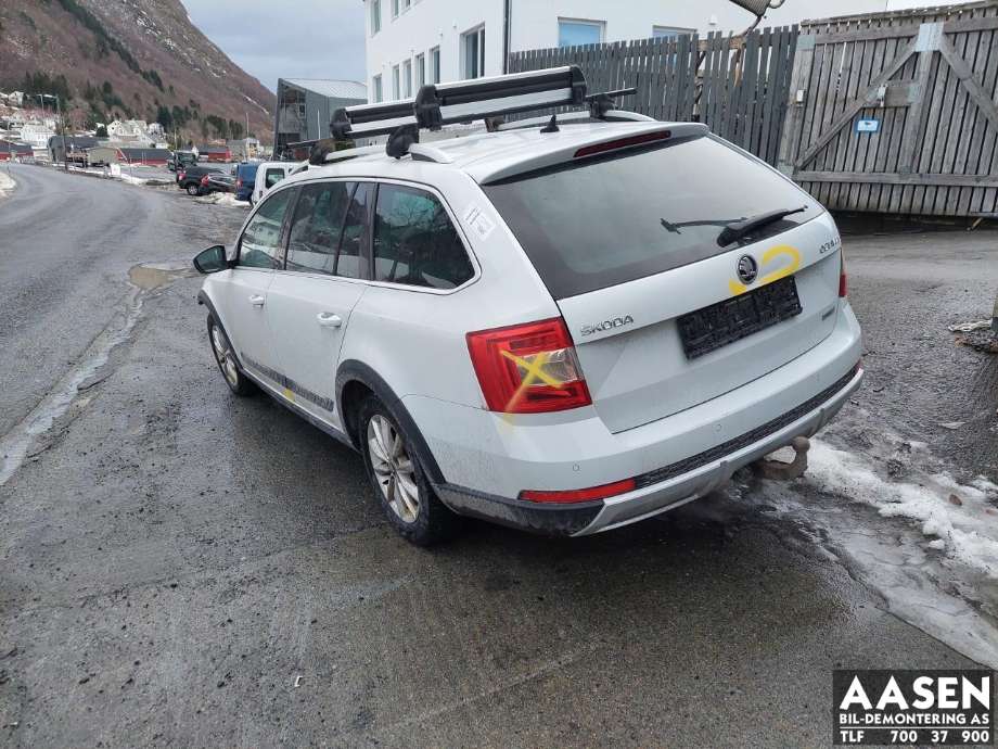 Škoda Octavia 2013-2016 (Type III, Fase 1) , Motorkode: CRMB, Girkassekode: PGS