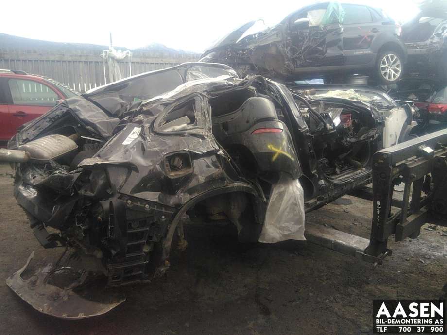 BMW X1 2009-2015 (E84) (E84), Motorkode: N47D20C, Girkassekode: 