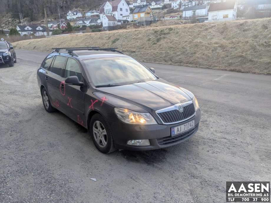 Škoda Octavia 2009-2013 (Type II, Fase 2) delebil , Motorkode: CAY, Girkassekode: