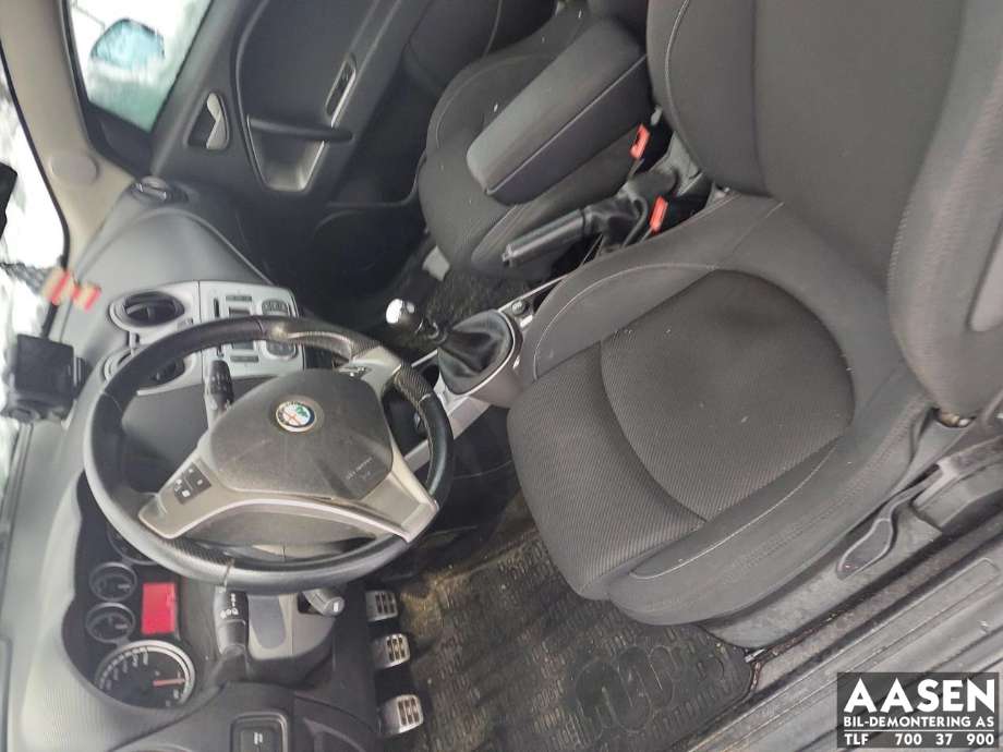 Alfa Romeo MiTo 2008-2016 , Motorkode: 312A2000, Girkassekode: 