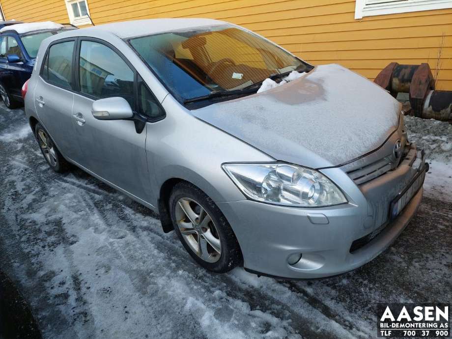 Toyota Auris 2010-2012 (Type I, Fase 2) , Motorkode: 1ND-TV, Girkassekode: 