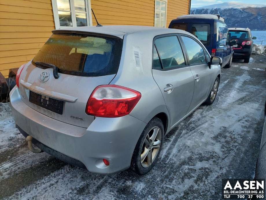 Toyota Auris 2010-2012 (Type I, Fase 2) , Motorkode: 1ND-TV, Girkassekode: 