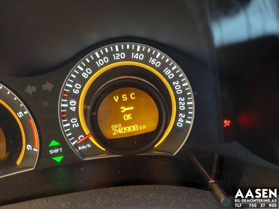 Toyota Auris 2010-2012 (Type I, Fase 2) , Motorkode: 1ND-TV, Girkassekode: 