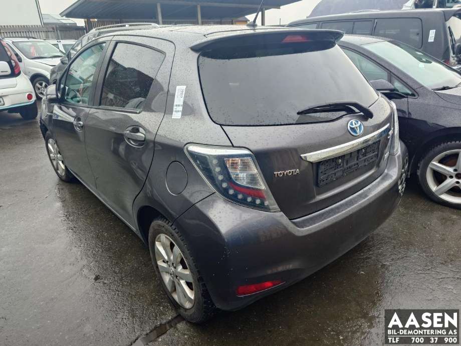Toyota Yaris 2012-2014 (Type III, Fase 1) , Motorkode: 1NZ-FXE, Girkassekode: 