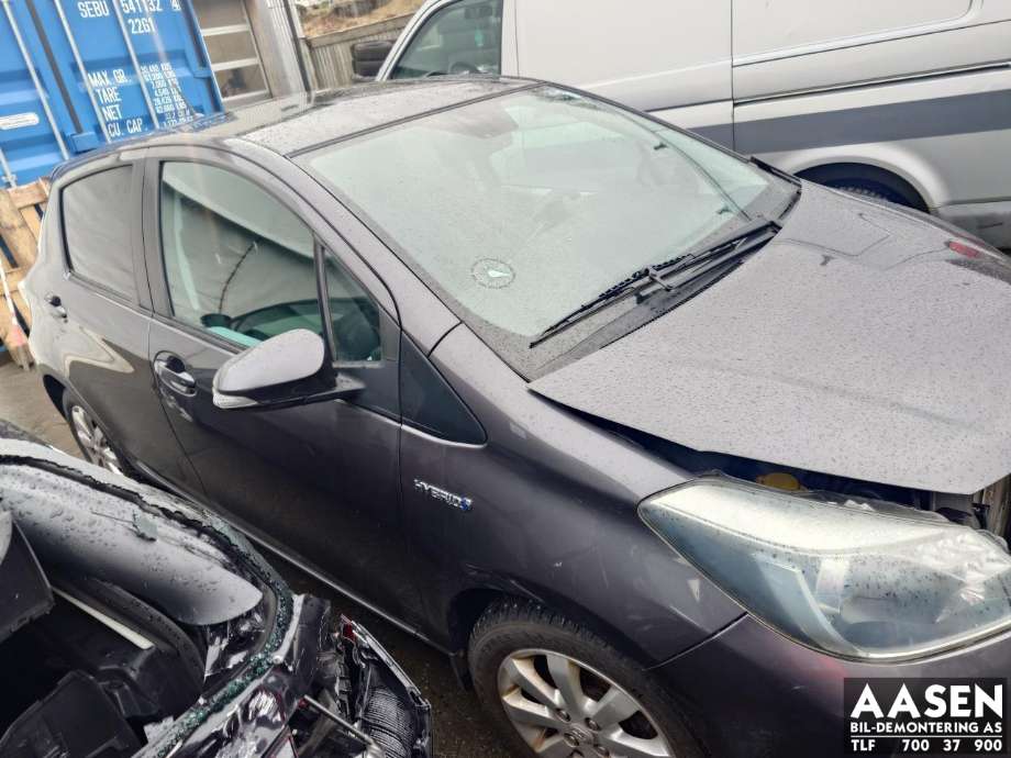 Toyota Yaris 2012-2014 (Type III, Fase 1) , Motorkode: 1NZ-FXE, Girkassekode: 