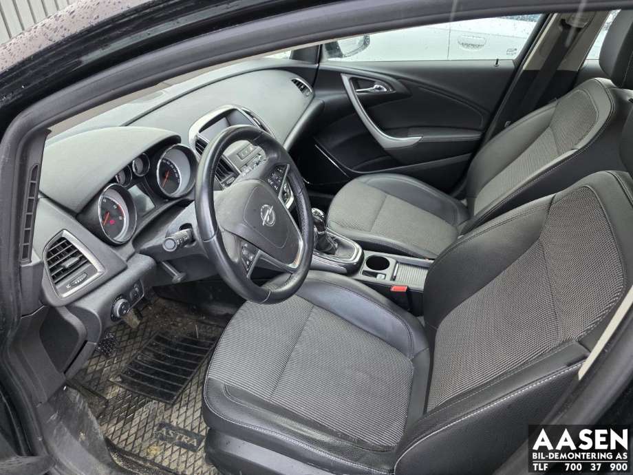 Opel Astra J 2010-2015 , Motorkode: A13DTE, Girkassekode: 