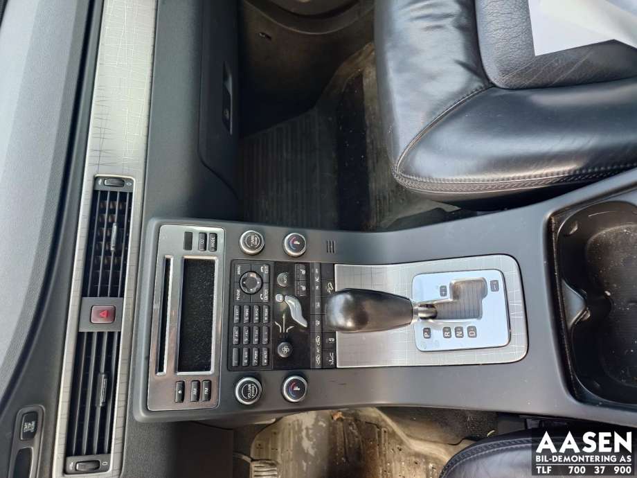 Volvo XC70 2008-2013 (Type II, Fase 1) , Motorkode: D5244T(16), Girkassekode: 